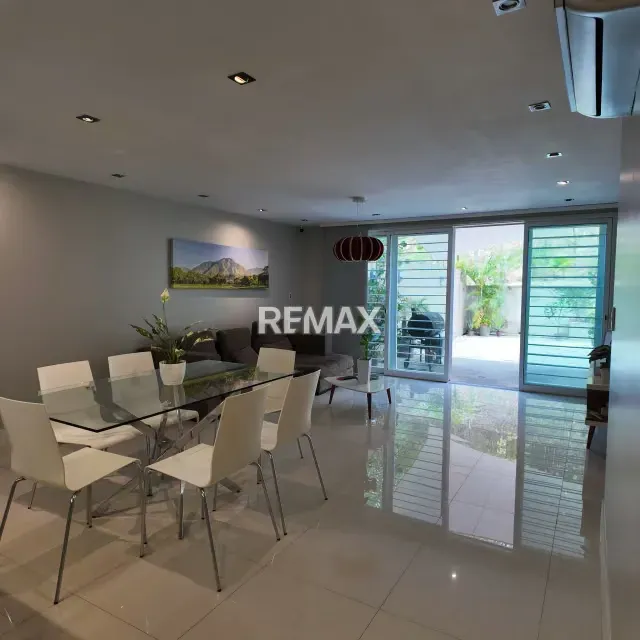 APARTAMENTO PB 120m2 + 170m2 DE TERRAZA. RESIDENCIAS ESCAMPADERO. LA TRINIDAD - 3
