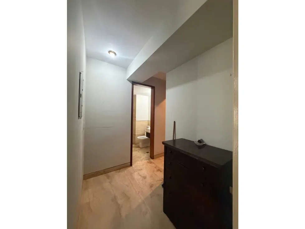 Apartamento en Venta en Lomas De Las Mercedes 1H +S/ 3B/ 2P - 15