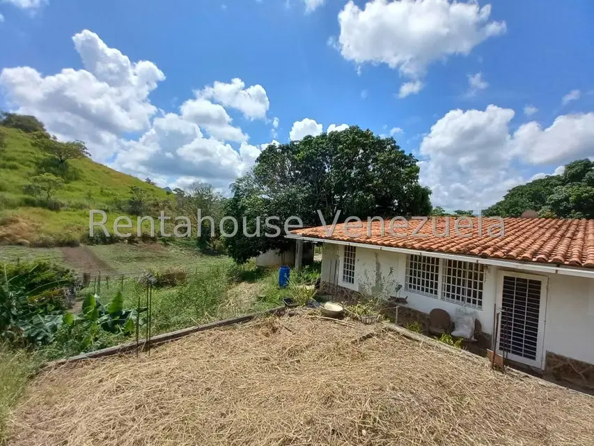 Casa (1 Nivel) en Venta en Villa Virginia, Aragua - 2