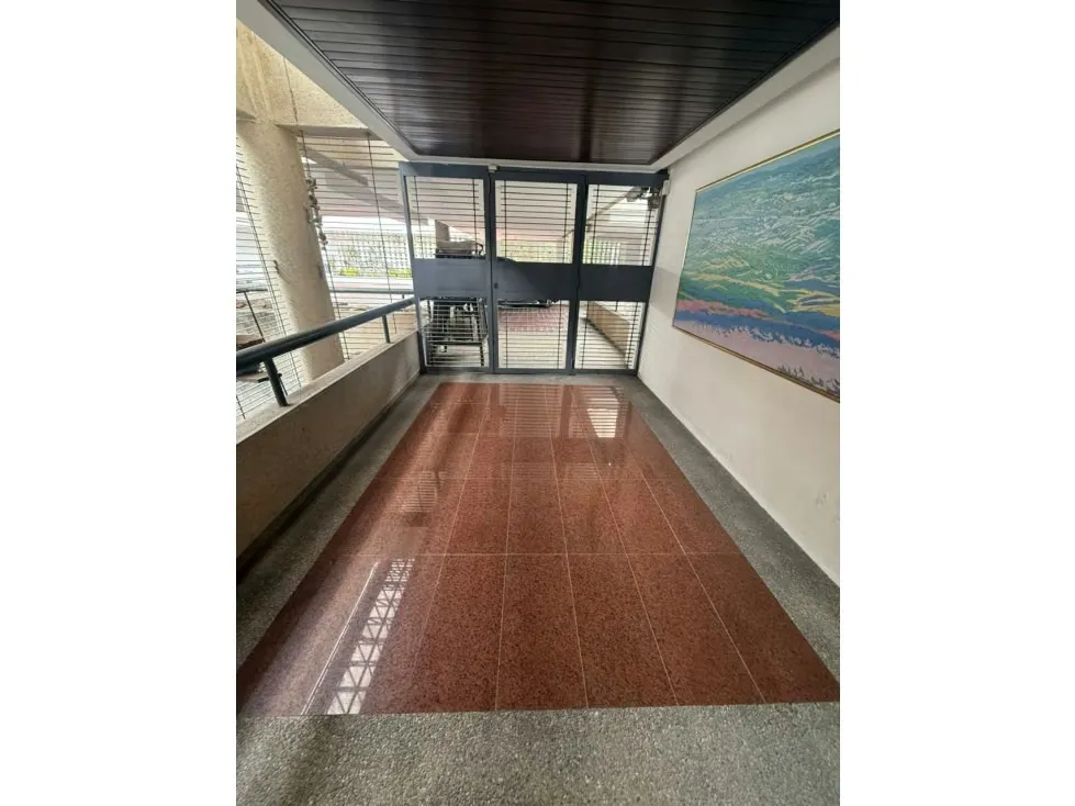 Vendo/alquilo apartamento duplex c/terraza 305m2 La Lagunita 6435 - 11