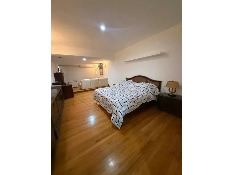 Vendo/alquilo apartamento duplex c/terraza 305m2 La Lagunita 6435 - 16