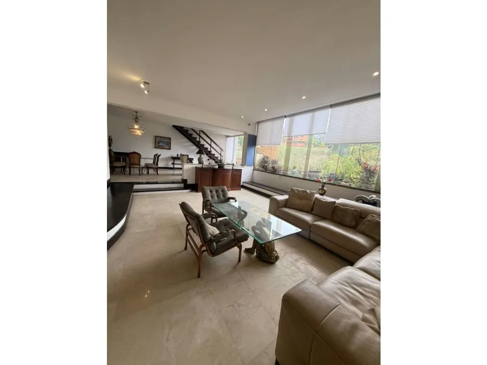Vendo/alquilo apartamento duplex c/terraza 305m2 La Lagunita 6435 - 5
