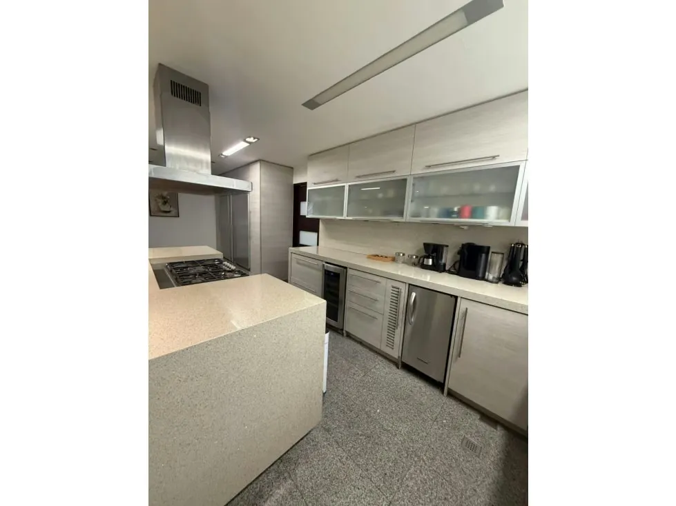 Vendo/alquilo apartamento duplex c/terraza 305m2 La Lagunita 6435 - 7
