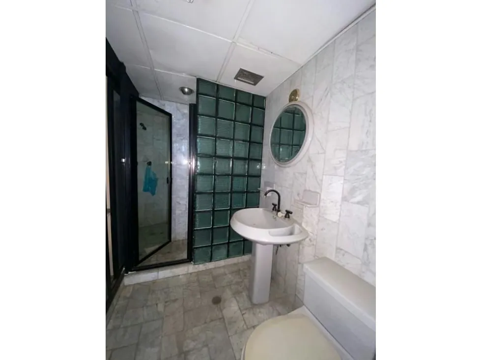 Se vende casa de uso comercial 324m2 El Rosal 9991 - 2