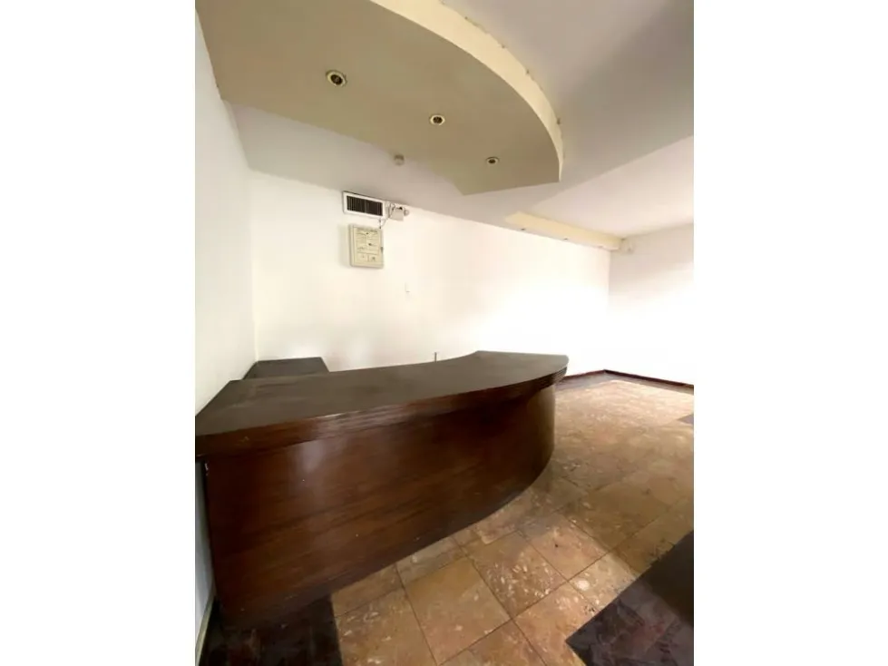 Se vende casa de uso comercial 324m2 El Rosal 9991 - 15