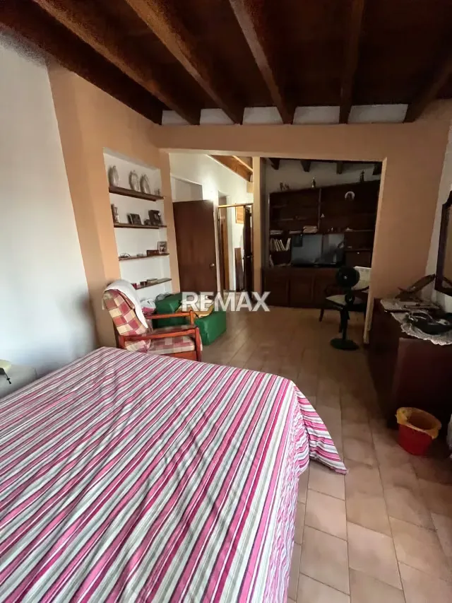 Preciosa y amplia casa en Venta ubicada en Urb. El Pedregal - 8