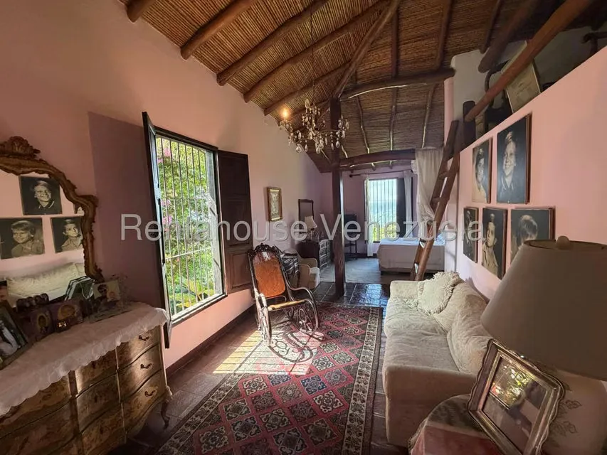 Casa (Multipes Niveles) en Venta en Oripoto, Distrito Metropolitano - 14