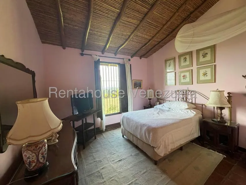 Casa (Multipes Niveles) en Venta en Oripoto, Distrito Metropolitano - 18