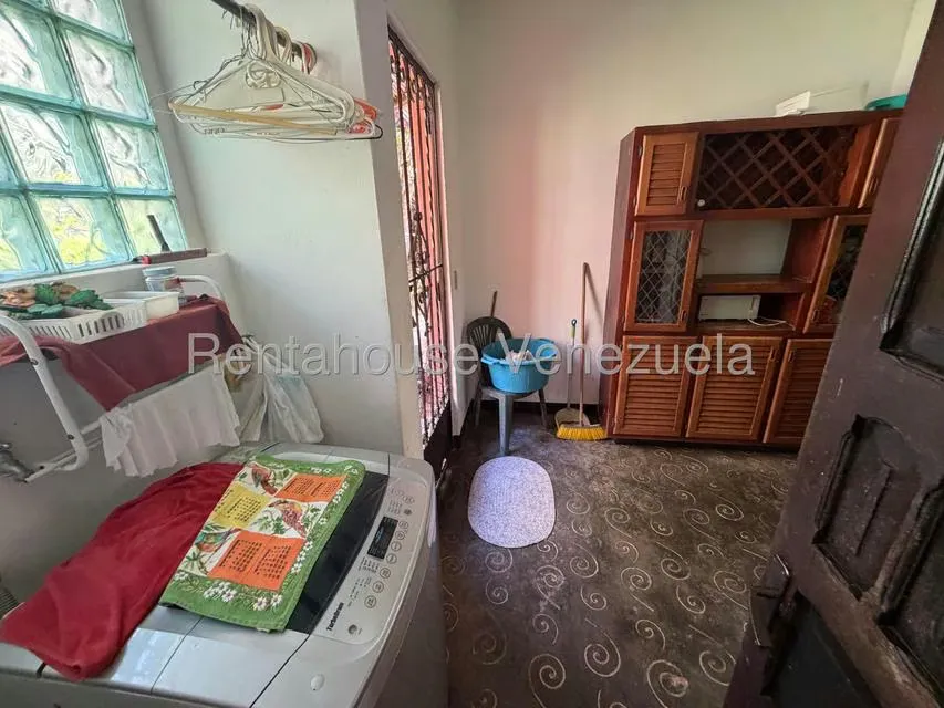Casa (Multipes Niveles) en Venta en Oripoto, Distrito Metropolitano - 38