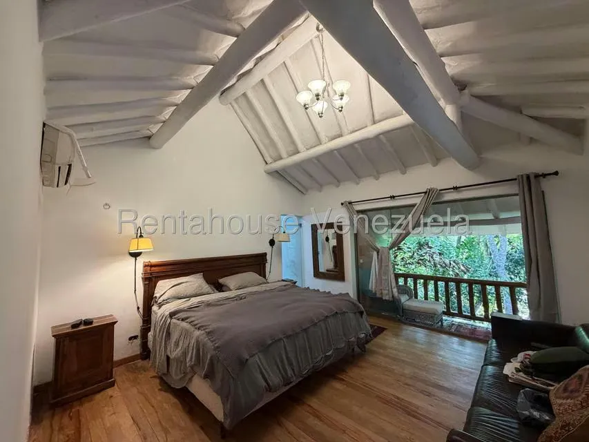 Casa (Multipes Niveles) en Venta en Oripoto, Distrito Metropolitano - 75