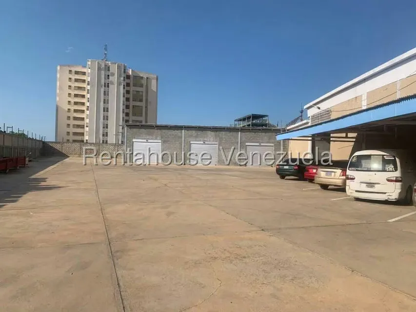 Local Comercial en Alquiler en Zona Norte, Zulia - 4