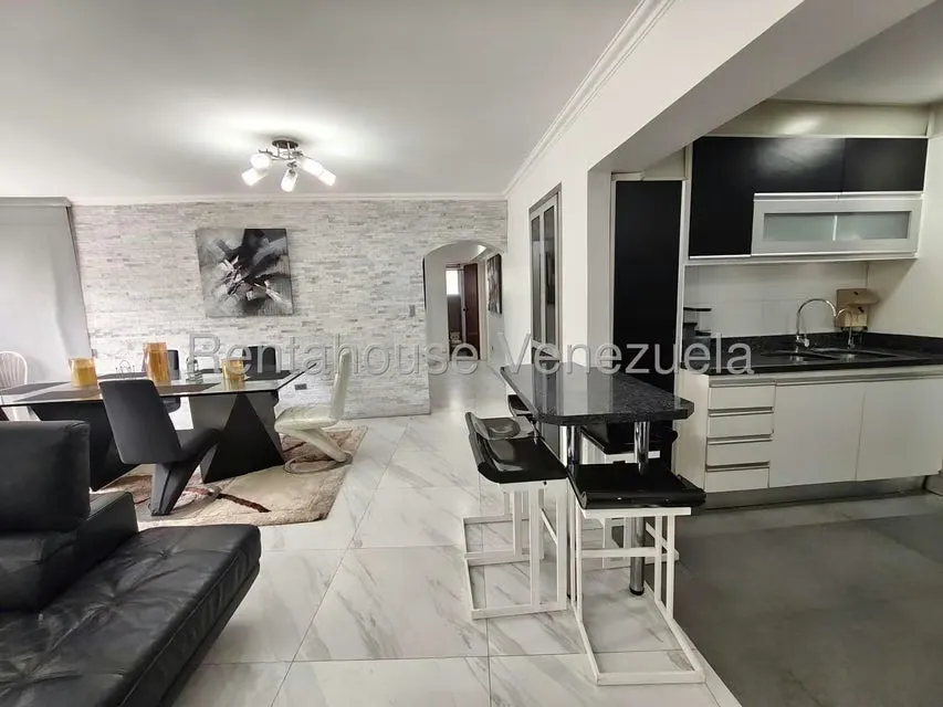 Apartamento (1 Nivel) en Alquiler en La Urbina, Distrito Metropolitano - 22