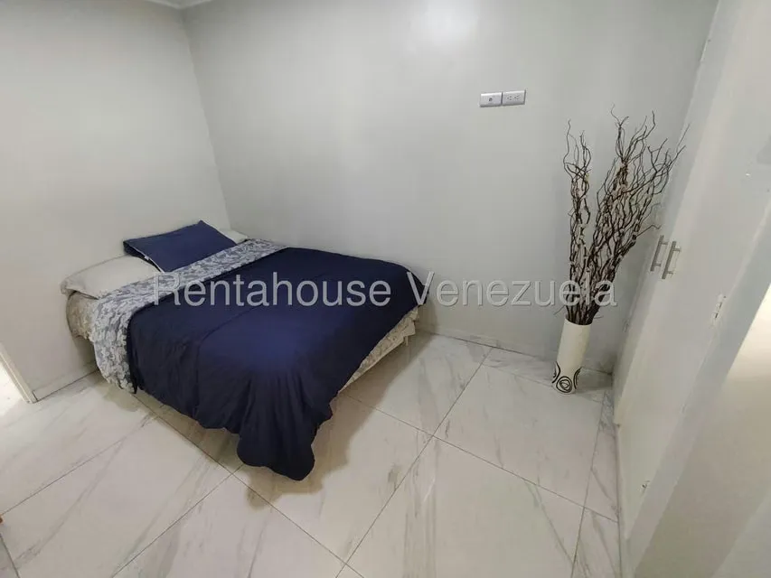 Apartamento (1 Nivel) en Alquiler en La Urbina, Distrito Metropolitano - 30