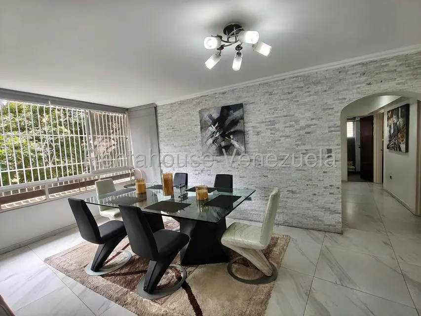 Apartamento (1 Nivel) en Alquiler en La Urbina, Distrito Metropolitano - 7