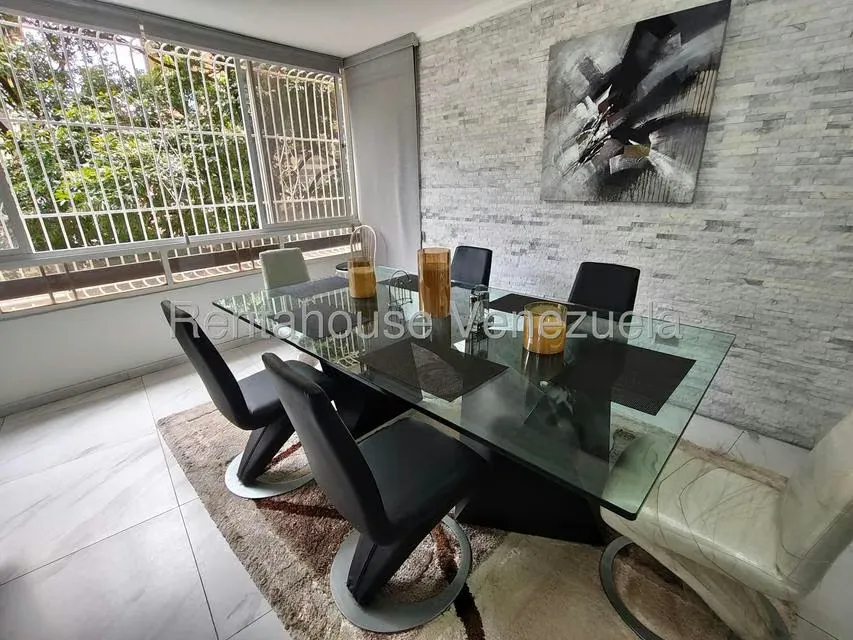 Apartamento (1 Nivel) en Alquiler en La Urbina, Distrito Metropolitano - 8