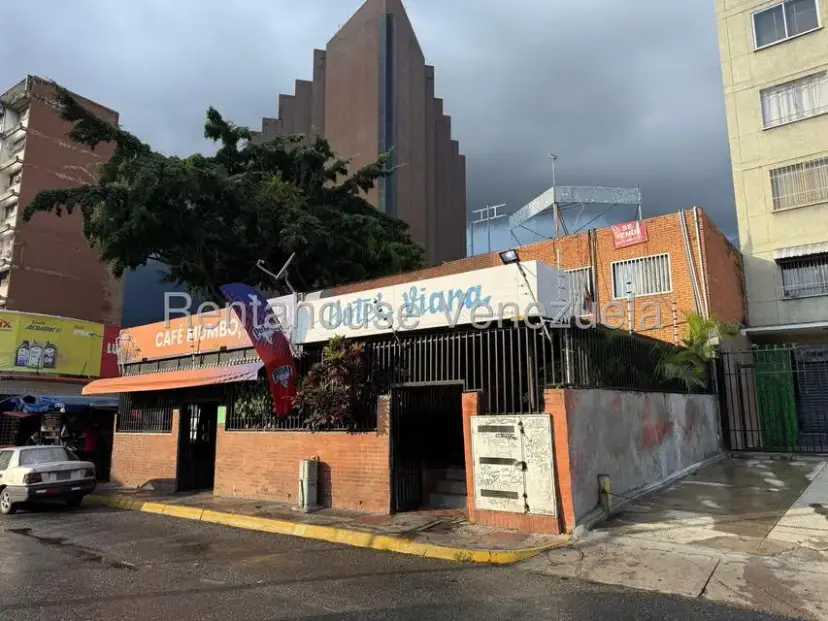 Terreno (Comercial) en Venta en Los Dos Caminos, Distrito Metropolitano