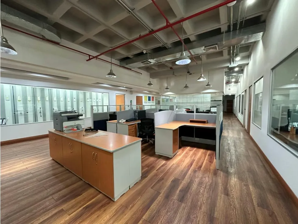 Se alquila oficina 734m² 6B La Trinidad - 15