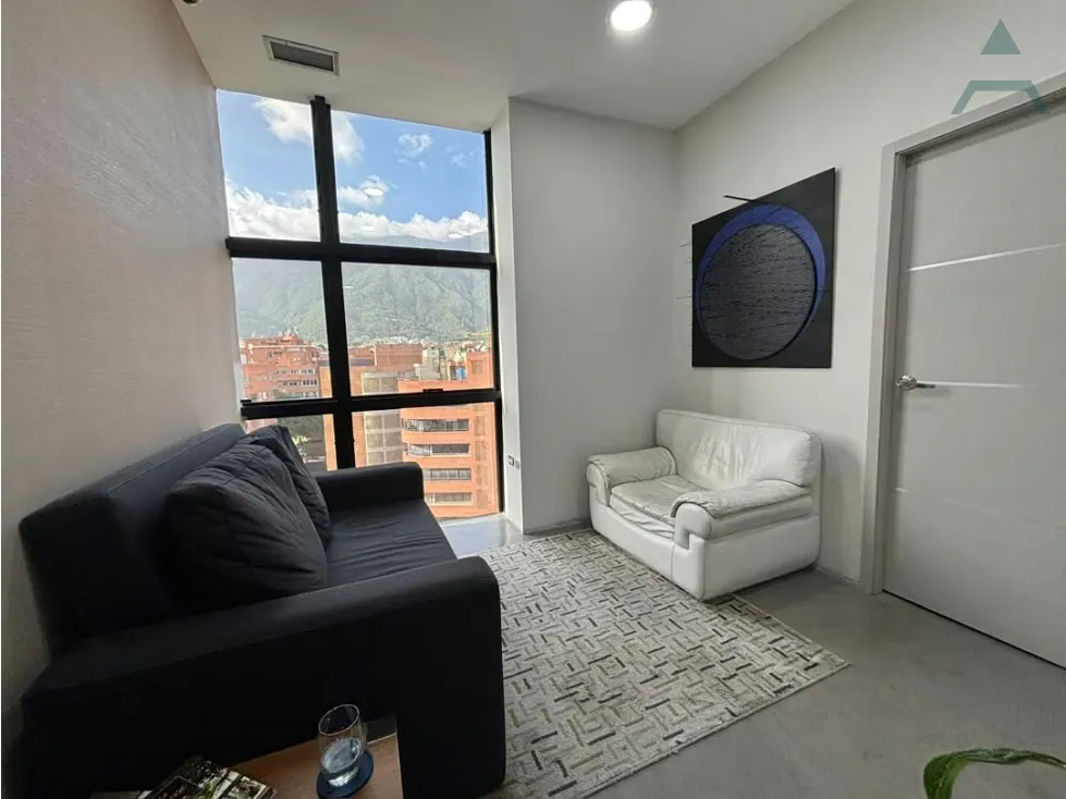 Se alquila Oficina 12m² Campo Alegre - 6