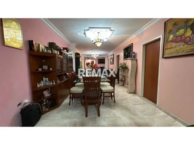 VENTA DE EDIFICIO COMERCIAL - RESIDENCIAL EN AV. SUCRE DE CATIA - 5