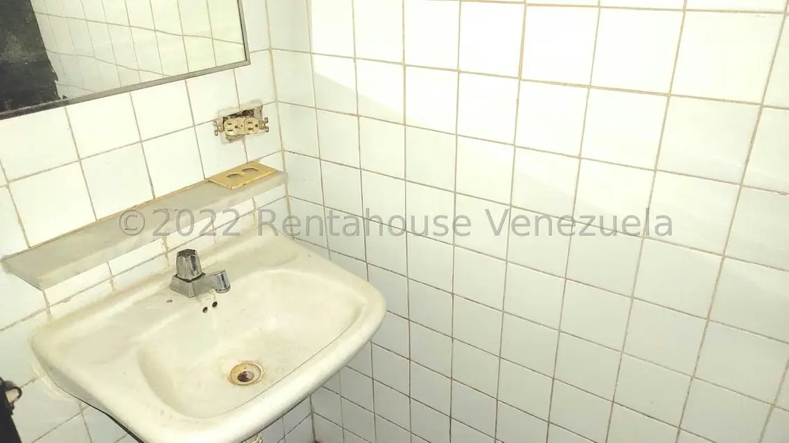 Local Comercial en Venta en Parroquia Catedral, Distrito Metropolitano - 9