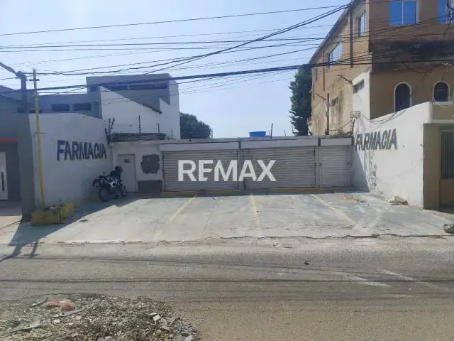 Local en la Victoria Doble Via