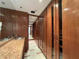 Vista 16