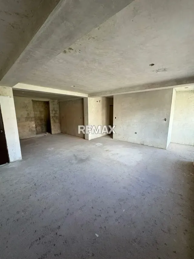 Apartamento en obra gris - 8