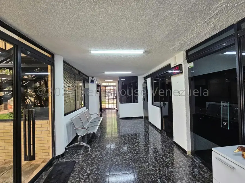 Oficina en Alquiler en Colinas de Bello Monte, Distrito Metropolitano - 10