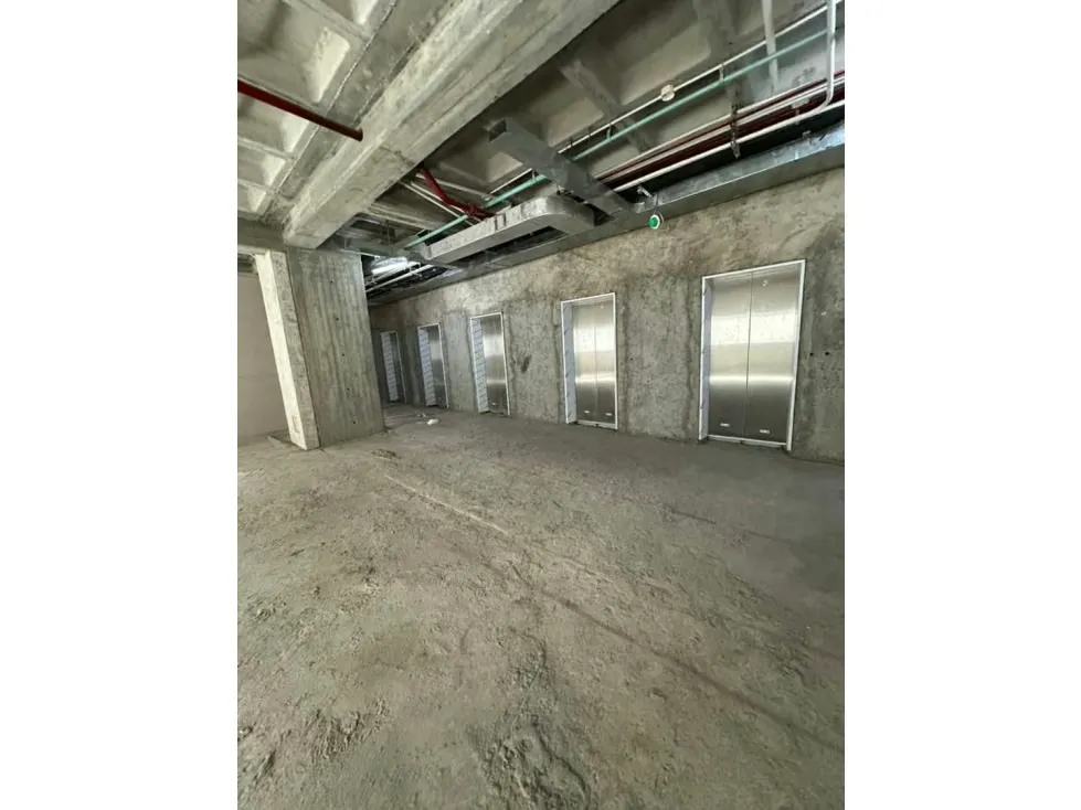 Oficina en venta 550m², Av principal de las Mercedes - 6