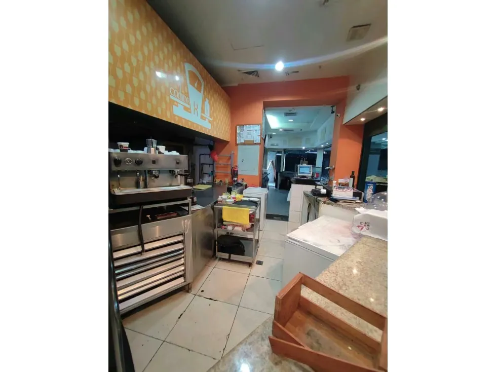 Vendo restaurant 140m2 La Castellana 4836 - 8