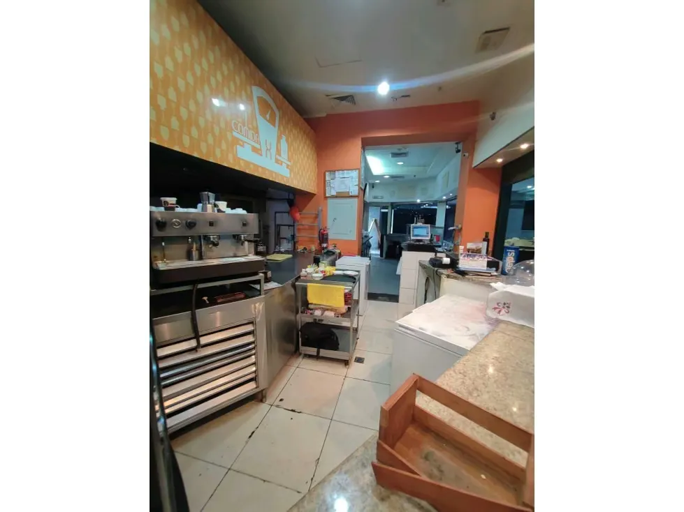Vendo restaurant 140m2 La Castellana 4836 - 9