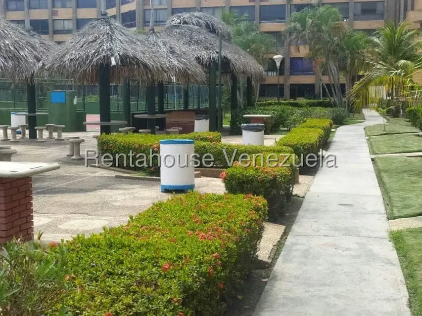 Apartamento (1 Nivel) en Venta en Higuerote, Miranda - 11