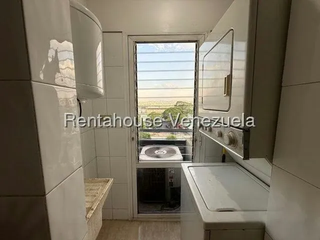 Apartamento (1 Nivel) en Venta en El Rosal, Distrito Metropolitano - 12