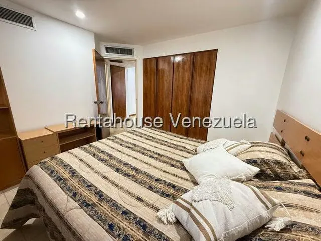 Apartamento (1 Nivel) en Venta en El Rosal, Distrito Metropolitano - 18