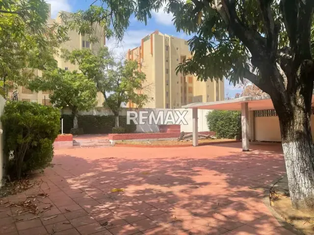 Casa en venta urbanizacion zapara - 3