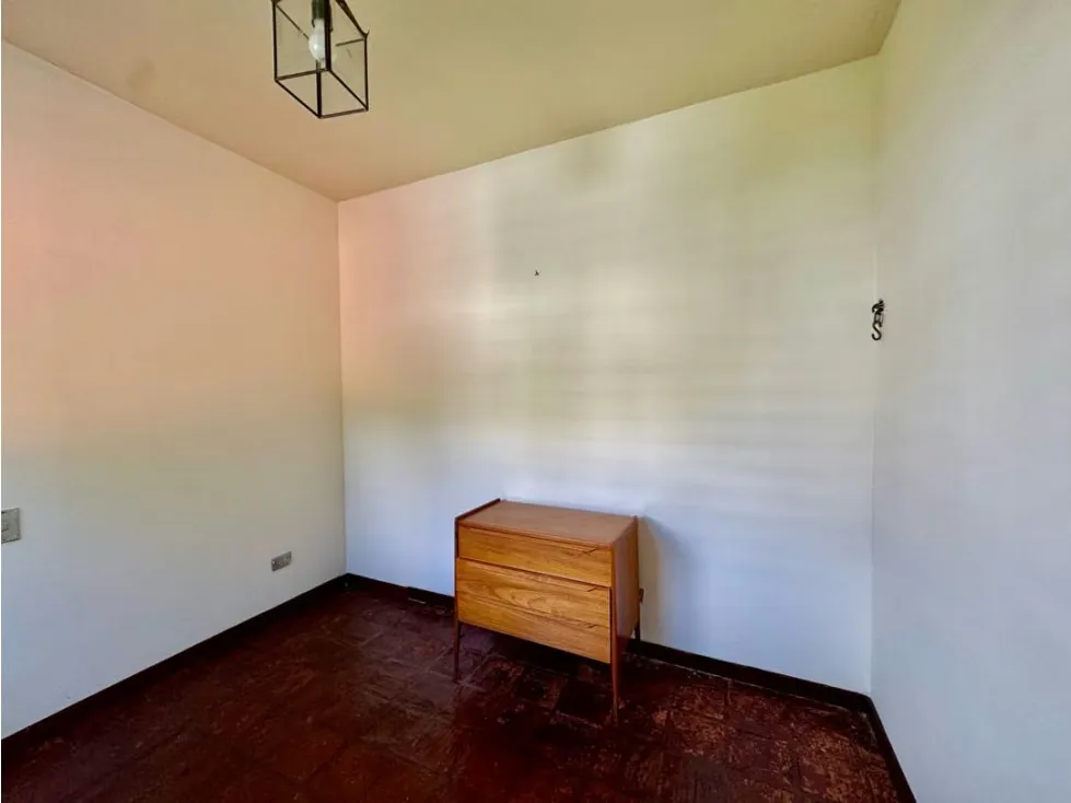 Copia de Se vende casa 350m2 4h+s/6B/5p Colinas de Tamanaco - 18