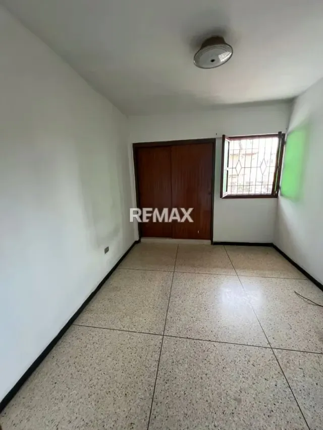 Apartoquinta en Trigal Sur OPORTUNIDAD - 12