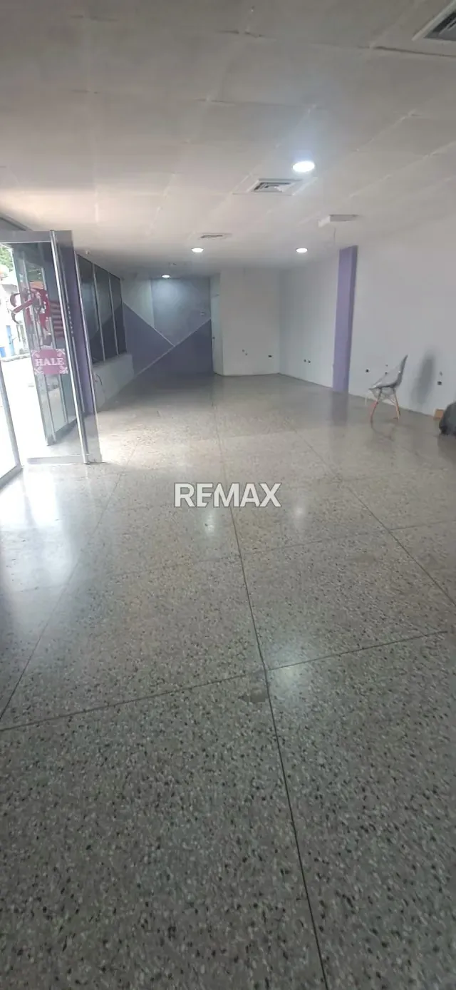 Venta de Local ubicado en el Centro de Cagua - 10