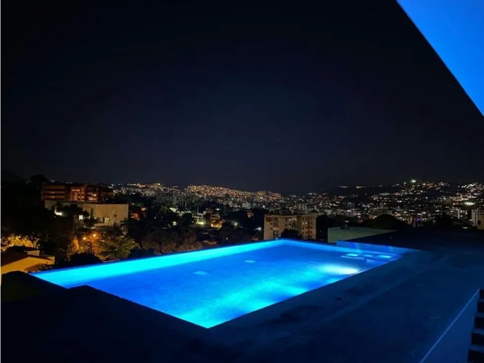 ALTAMIRA/ VENTA PH lujo 4hab+3hab serv espectacular