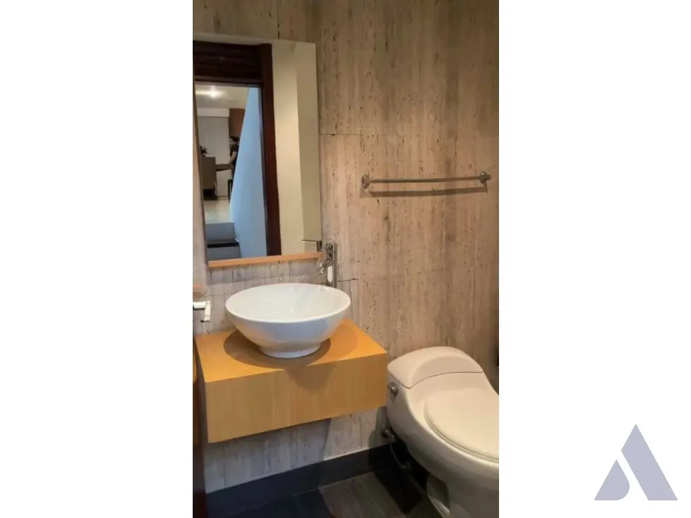Se vende casa 678m2 Prados del Este 9863 - 12