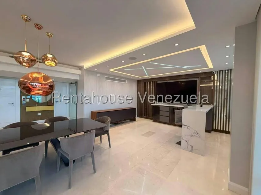 Apartamento (1 Nivel) en Alquiler en Mirador de Los Campitos I, Distrito Metropolitano - 13