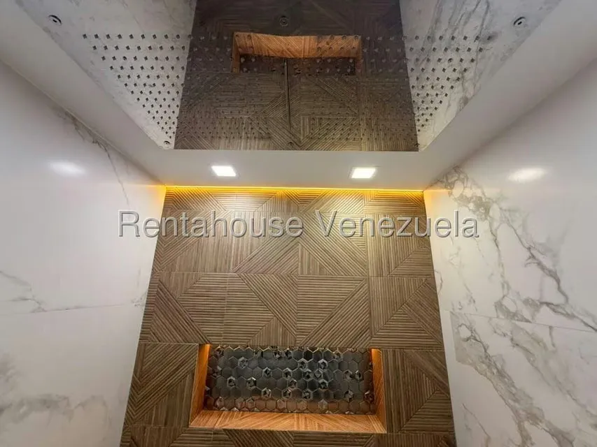 Apartamento (1 Nivel) en Alquiler en Mirador de Los Campitos I, Distrito Metropolitano - 25