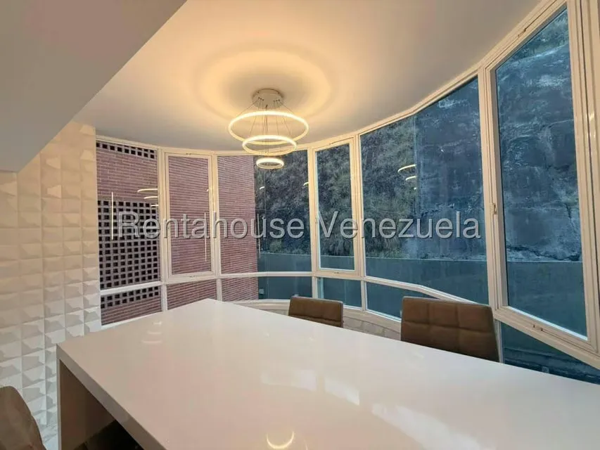 Apartamento (1 Nivel) en Alquiler en Mirador de Los Campitos I, Distrito Metropolitano - 35