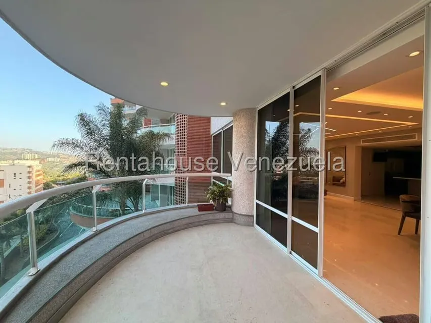 Apartamento (1 Nivel) en Alquiler en Mirador de Los Campitos I, Distrito Metropolitano - 36