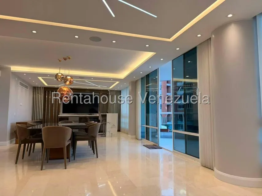 Apartamento (1 Nivel) en Alquiler en Mirador de Los Campitos I, Distrito Metropolitano - 7