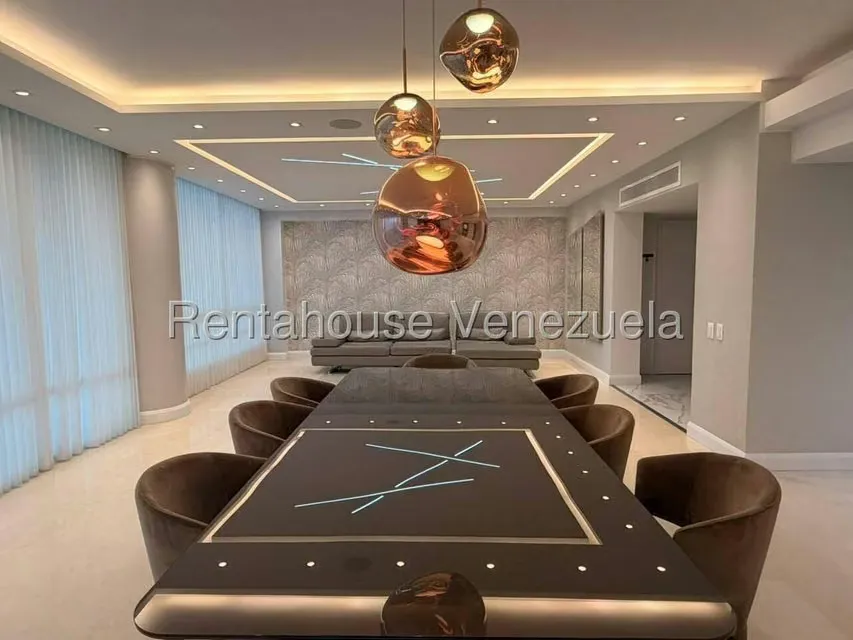 Apartamento (1 Nivel) en Alquiler en Mirador de Los Campitos I, Distrito Metropolitano - 8