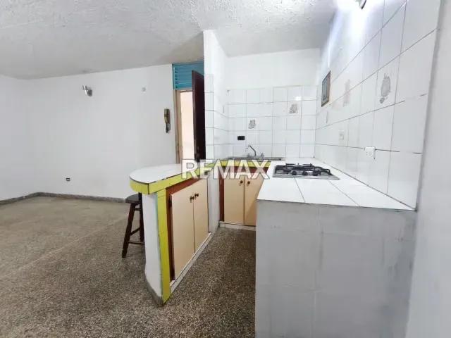 Alquiler de apartamento unipersonal tipo anexo en San Jacinto Edificio Paya - 2