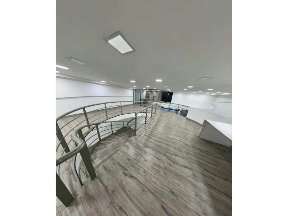 Vendo local 315m2 Chacaito 0573 - 4