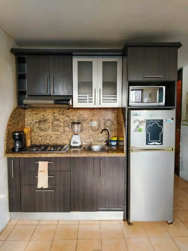 Te presentamos Apartamento en ALQUILER en el C.R Toquita Mejias Barcelona.