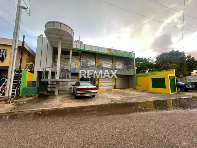 En Alquiler Local Comercial Céntrico en Ciudad Ojeda